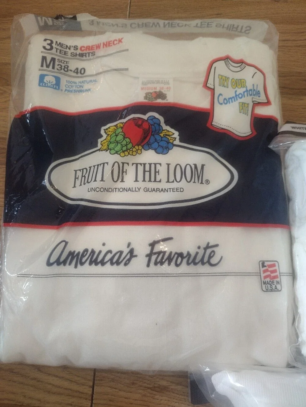Lot of 12 Sz Medium Men's Crew Under Shirts (Hanes) (Fruit of the Loom) 4 packs